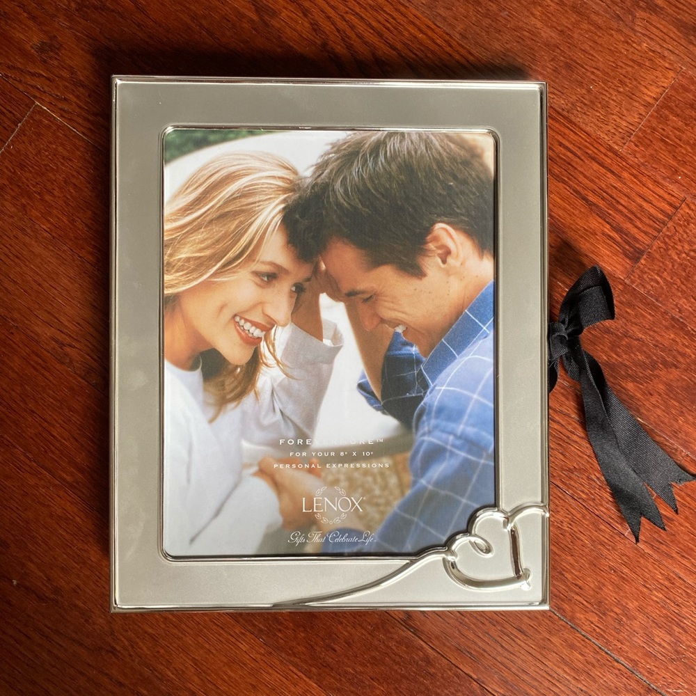 NIB Lenox Forevermore 8x10 album